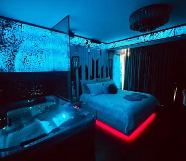 Voluntari Apartamento | Love Room Secret-private jacuzzi spa & cinéma Bucuresti