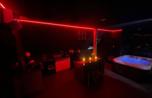 Erstein Apartamento | Love room spa