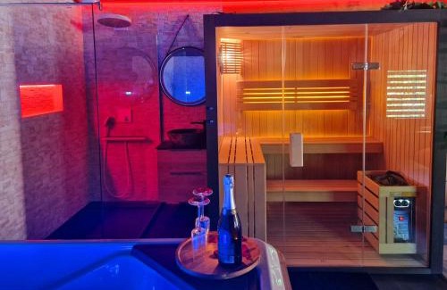 Ornans Apartamento | Love Room Tentation