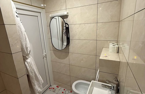 Choisy-le-Roi Apartamento | Love room with spa 94