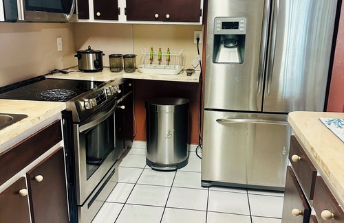 West Little Havana Casa | Love Story 2-bedroom pool house in Miami with free parking & BBQ