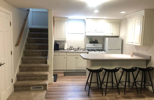 Kutzky Park Casa | Love Your Stay at 716-2