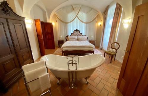 Svratouch Apartamento | Lovecký zámek Karlštejn