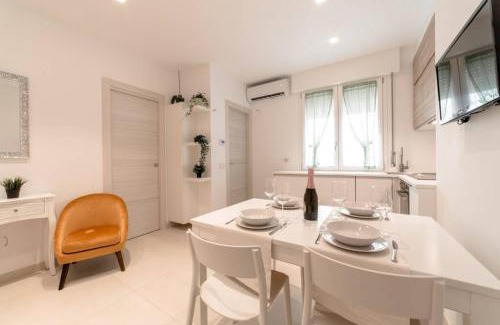 Misano Adriatico Apartamento | Loved by All - Loft al Mare con free parking