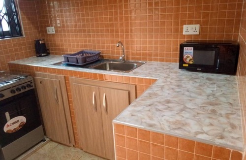 Tema Casa | Lovely 1-Bed House in Tema, Afienya-Mataheko Accra
