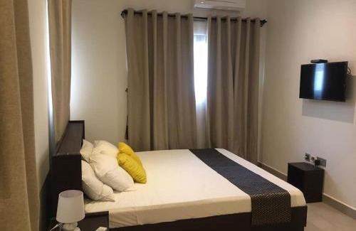 Labadi Apartamento | Lovely 1-bedroom Apartment in the Heart of Accra!