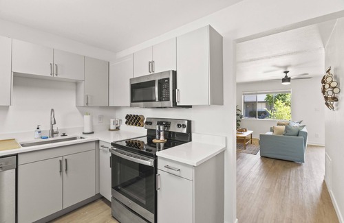 Camelback East Apartamento | Lovely 1-bedroom condo in Biltmore