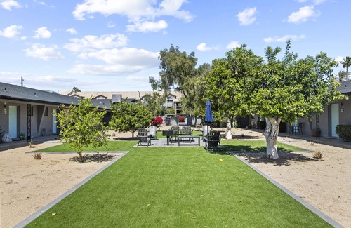Camelback East Apartamento | Lovely 1-bedroom condo in Biltmore