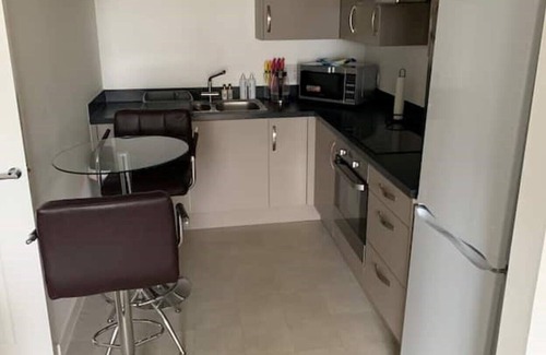 Belvedere Apartamento | Lovely 1-bedroom flat in rental unit free parking