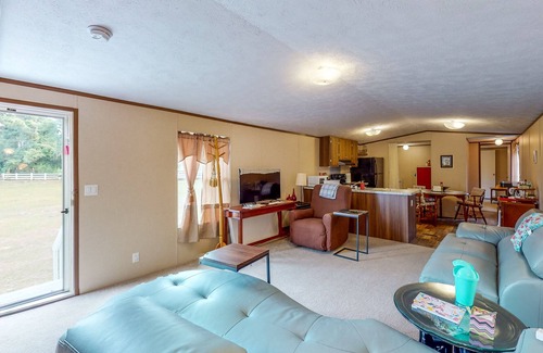 Summerfield Cabaña | Lovely 15380 Charming Countryside Retreat, Firepit