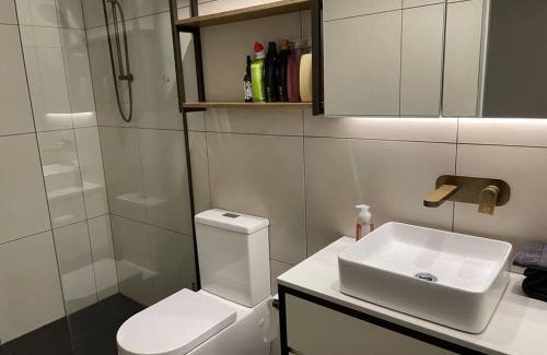 Moonee Ponds Apartamento | Lovely 1BD condo with free parking city view