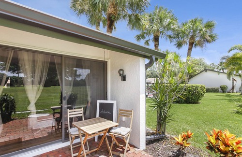 The Meadows Condominio | NEW! Lovely 1bed/1bath condo The Meadows GOLF COURSE VIEW!
