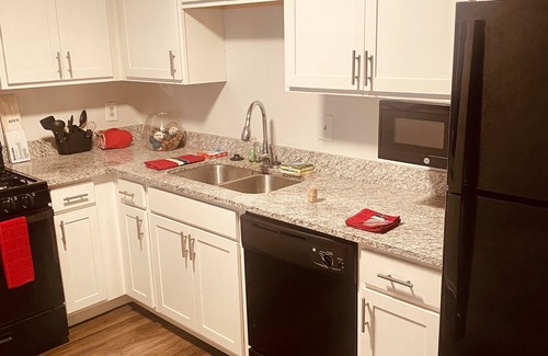 Clarkston Apartamento | Lovely 1bedroom loft with free parking on premises