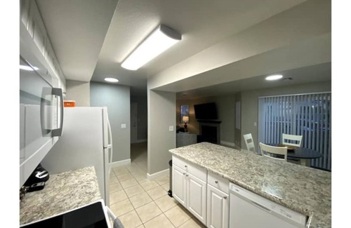 Las Vegas Casa | Lovely 2+2 Apartment A ,1061 sqft.