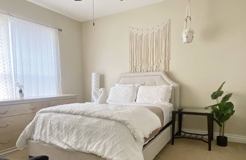 Oak Ridge Condominio | Lovely 2 BDRM Condo in the Heart of Orlando’s Attractions