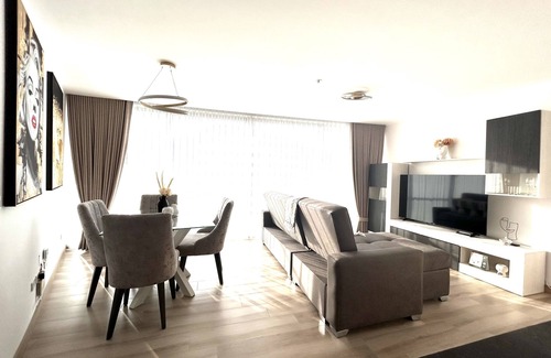 La Carolina Apartamento | Lovely 2-Bed Apartment in Quito