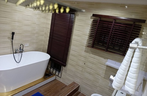 Surulere Casa | Lovely 2-bed House in Lagos