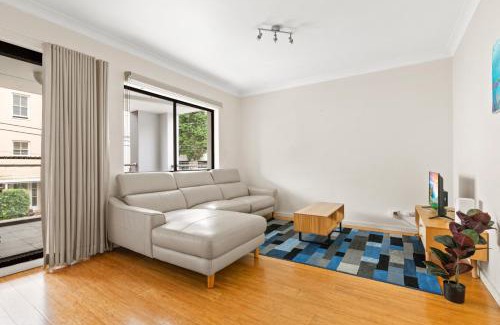 Coogee Apartamento | Lovely 2-Bed with Balcony 150 m from Coogee Beach