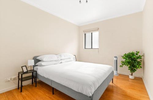 Coogee Apartamento | Lovely 2-Bed with Balcony 150 m from Coogee Beach