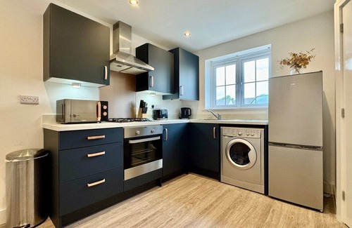 Doncaster Casa | Lovely 2 Bedroom Home | 3 Beds | Free Parking