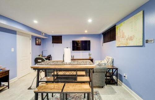 Seminary Hill Apartamento | Lovely 2 Bedroom, 2 Bath Unit in West Alexandria.
