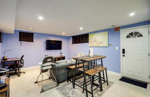 Seminary Hill Apartamento | Lovely 2 Bedroom, 2 Bath Unit in West Alexandria.