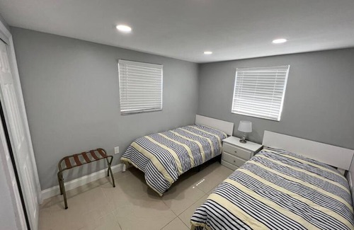 Embassy Hills Apartamento | Lovely 2 bedroom apartment