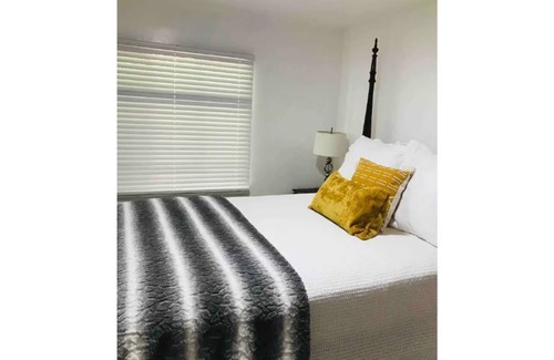 Upper Telegraph Apartamento | Lovely 2 bedroom apartment… home away from home 🏠