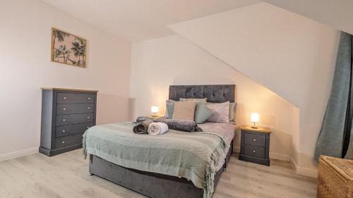 Greenock Apartamento | Lovely 2 Bedroom Apartment in Central Location