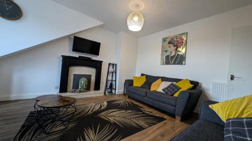 Greenock Apartamento | Lovely 2 Bedroom Apartment in Central Location