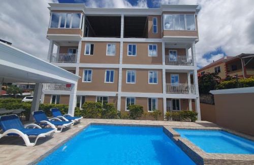 Newtown Apartamento | Lovely 2 Bedroom Apartment with shared pool