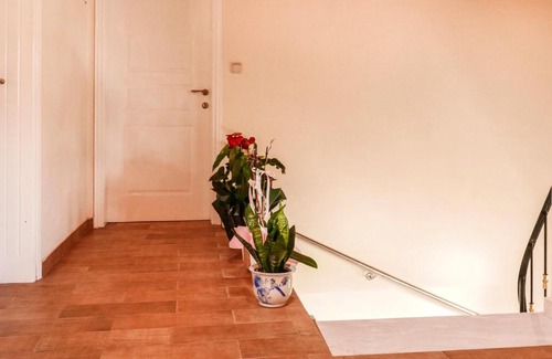 Corfu Town Apartamento | Lovely 2 bedroom condo in Corfu Anemomilos