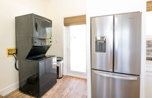 Hartswell Cabaña | Lovely 2-bedroom cottage with sea views located in Exuma, Bahamas