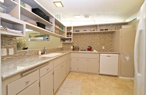 North Arroyo Condominio | 2b / 1bth - Mid Century - 10 minutos al casco antiguo