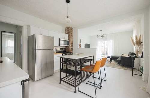 Tremont Casa | Lovely 2 Bedroom Unit with a Hot Tub