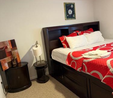 Wheaton-Glenmont Apartamento | LOVELY 2 BEDROOMS APPARTEMENT, LAUNDRY/PARKING/TV