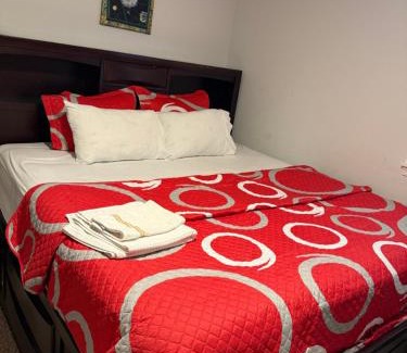 Wheaton-Glenmont Apartamento | LOVELY 2 BEDROOMS APPARTEMENT, LAUNDRY/PARKING/TV