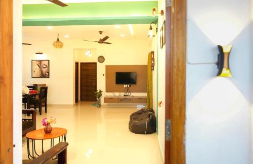 Gachibowli Apartamento | Lovely 2 BHK house Near US Embassy at Gachibowli