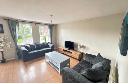 Manchester Apartamento | Lovely 2 Dbl bed apartment near Heaton Park and North Manchester Hospital with parking