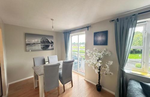 Manchester Apartamento | Lovely 2 Dbl bed apartment near Heaton Park and North Manchester Hospital with parking