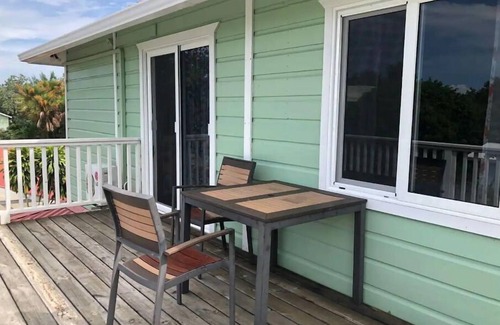 Placentia Apartamento | Lovely 2b 1bath unit; beach view