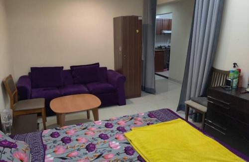 Emirates City Apartamento | Lovely 2Bhk Family Apartment in Ajman