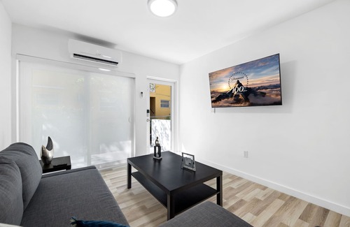 East Little Havana Apartamento | Lovely 2BR, 10min Downtown.