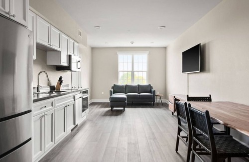 New Orleans Hotel | Lovely 2BR Near New Orleans’ Historic French Market