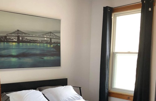Cote-Saint-Paul Apartamento | Lovely 3 BDR unit, 5min-metro, 1 min-grocery store