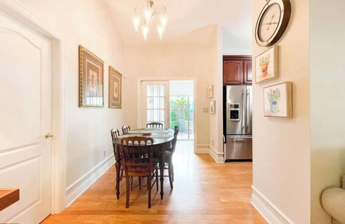 Lexington Casa | Lovely 3 Bdrm Home w/Free Parking Close to I-75!