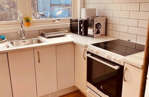 Sollentuna Apartamento | Lovely 3-bed Flat In Stockholm