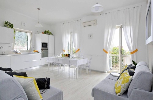 Sant'Agnello Casa | Lovely 3-bed House in Sorrento for Families