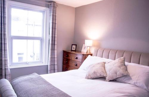Cheltenham Casa | Lovely 3 bed house in the heart of Cheltenham