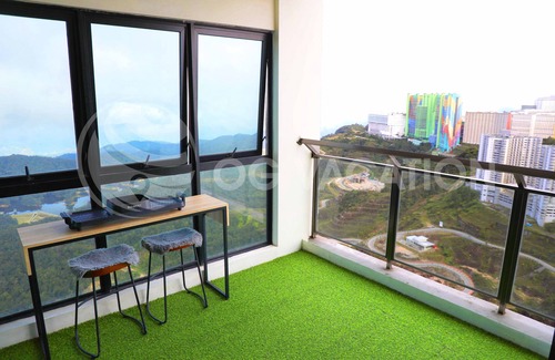 Hulu Selangor Condominio | Lovely 3-bedrooms with Karaoke Genting Penthouse